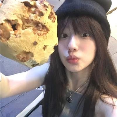 烽火丽人 封面