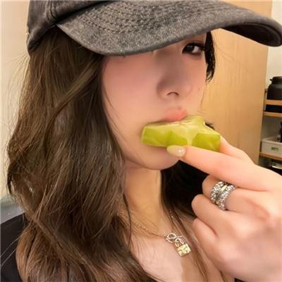 夏日秘密 第二季 封面